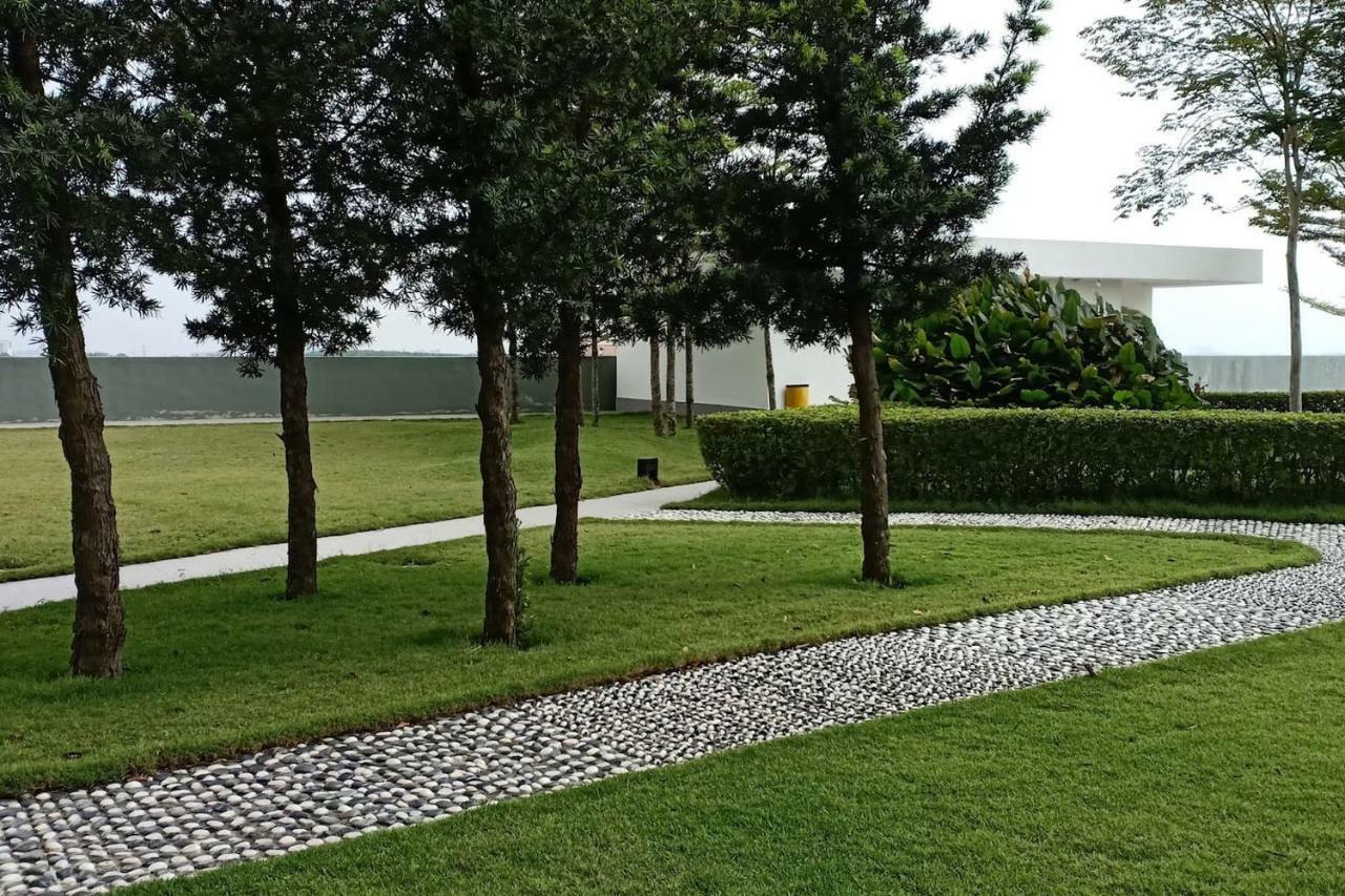 Manee Home Kota Damansara Kuala Selangor Exterior photo